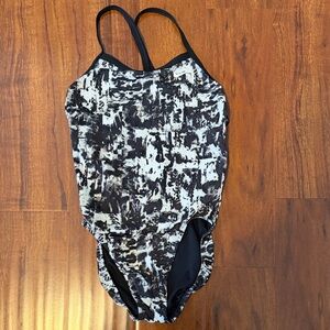 Nike Monochrome Abstract One Piece Swimsuit